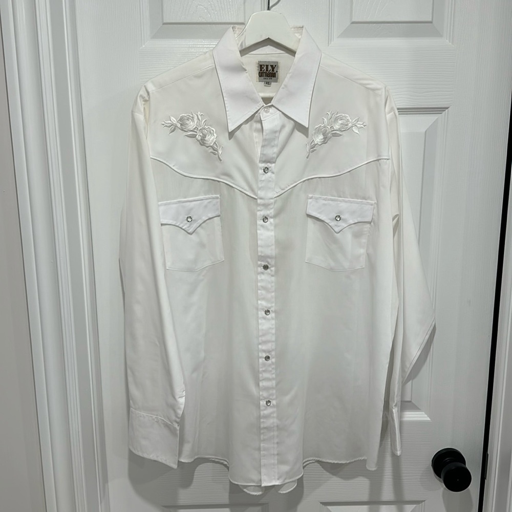 Ely Cattleman White Cowboy Flower Shirt - XL